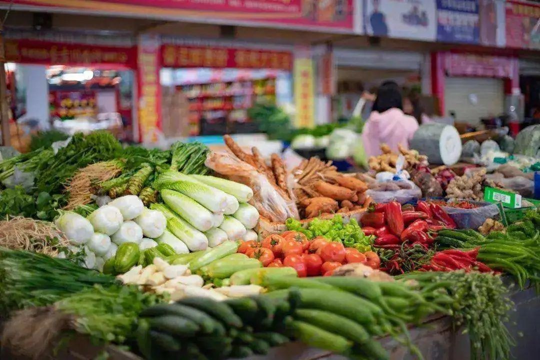 走！一起去逛菜市場(chǎng)