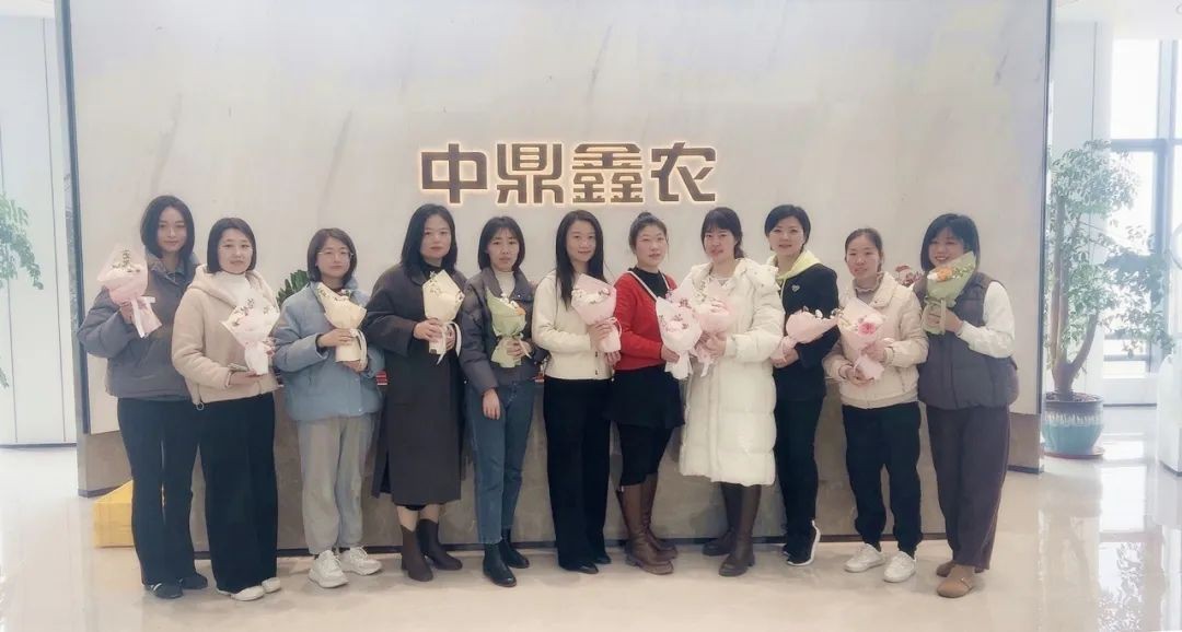 寵愛女神節(jié)，鼎鑫集團(tuán)送出花海與甜蜜驚喜！